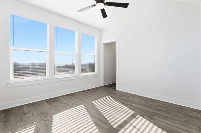 607 Gustaf Dr, Whites Creek, TN 37189