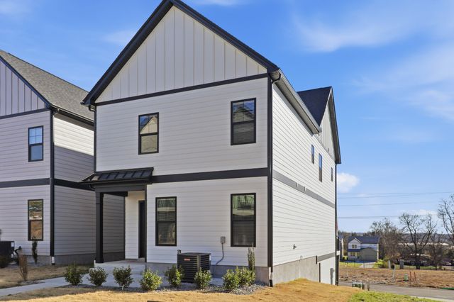 607 Gustaf Dr, Whites Creek, TN 37189