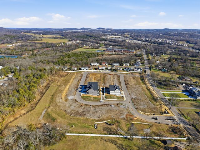 607 Gustaf Dr, Whites Creek, TN 37189