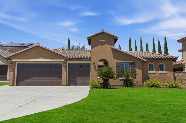 5504 Tapia Court, Bakersfield, CA 93306