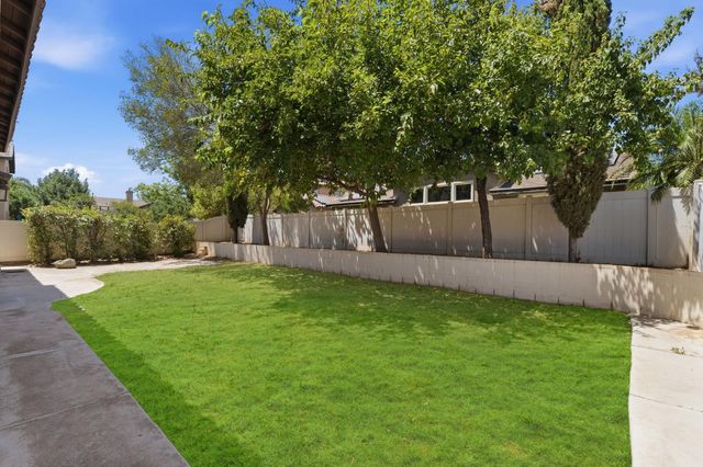 5504 Tapia Court, Bakersfield, CA 93306