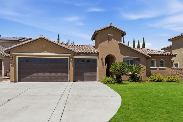 5504 Tapia Court, Bakersfield, CA 93306