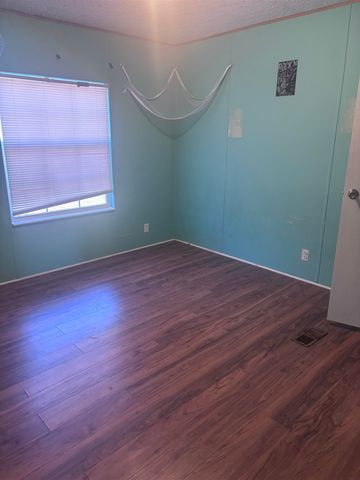 114 Mossburg Rd, Chesnee, SC 29323