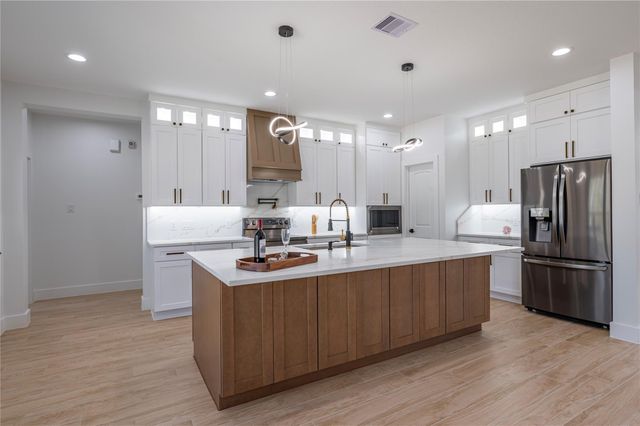 352 County Road 6490, Dayton, TX 77535