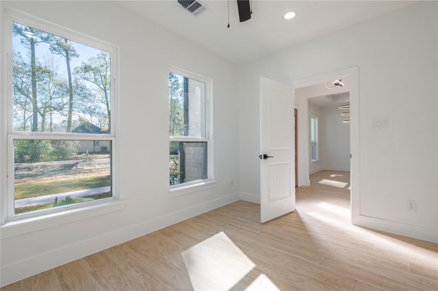 352 County Road 6490, Dayton, TX 77535