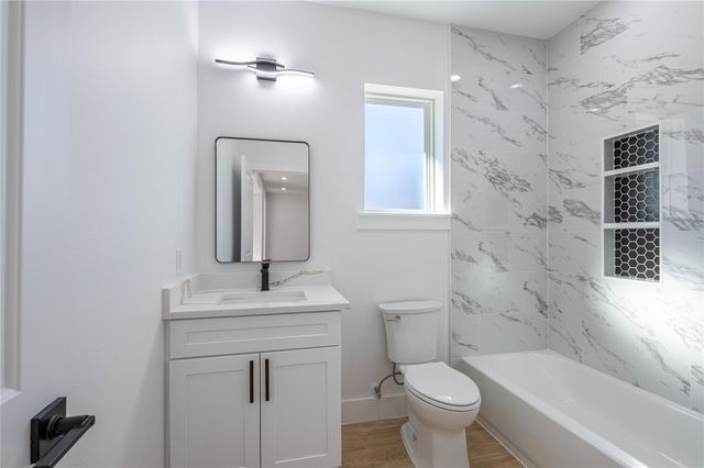 352 County Road 6490, Dayton, TX 77535