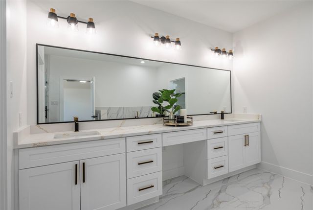 352 County Road 6490, Dayton, TX 77535