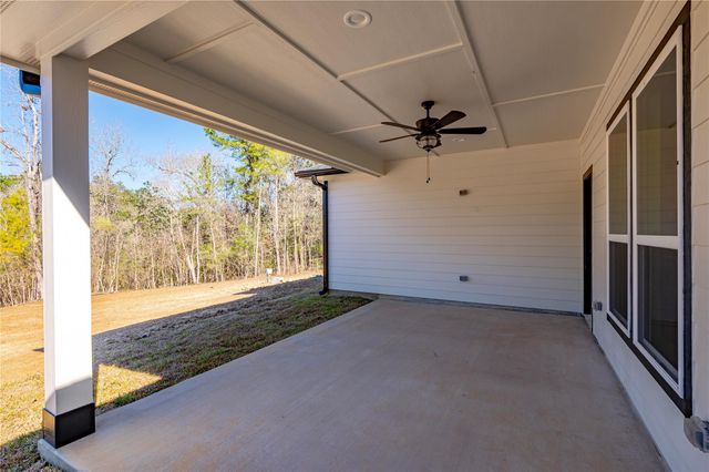 352 County Road 6490, Dayton, TX 77535