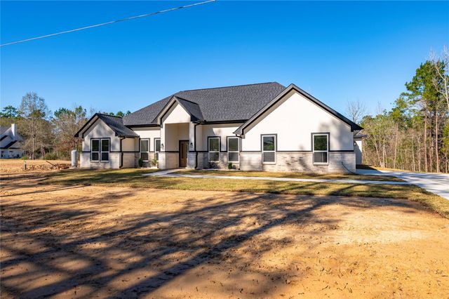 352 County Road 6490, Dayton, TX 77535