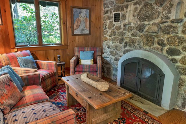 28 Veasey Shore Road, Meredith, NH 03253