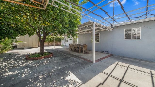 12549 Barbara Ann, North Hollywood, CA 91605