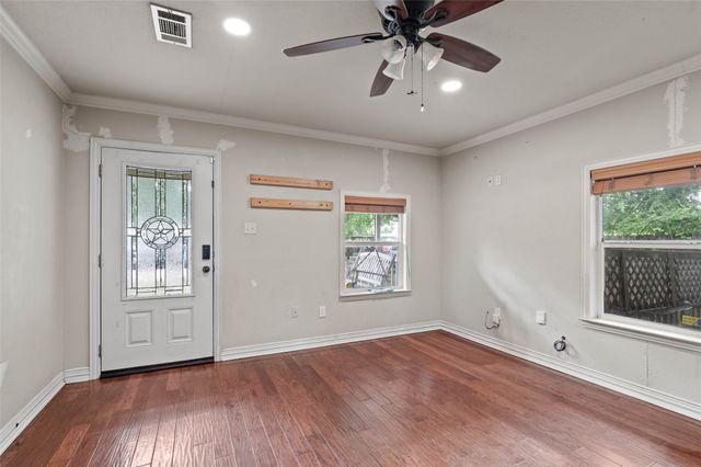 201 Killough Street, Newark, TX 76071