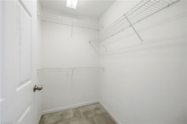 1380 Heritage Pointe Drive 204, Winston-salem, NC 27127