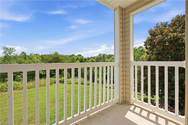 1380 Heritage Pointe Drive 204, Winston-salem, NC 27127