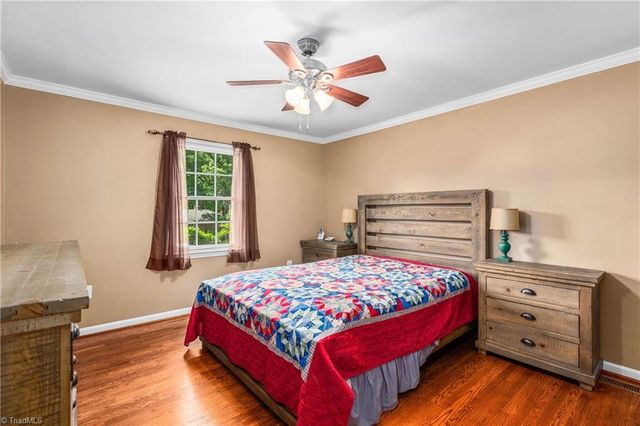 1004 Briarcliff Road, Yadkinville, NC 27055