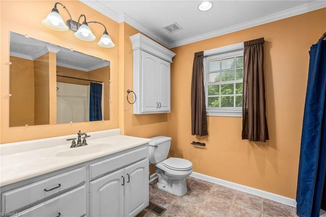 1004 Briarcliff Road, Yadkinville, NC 27055