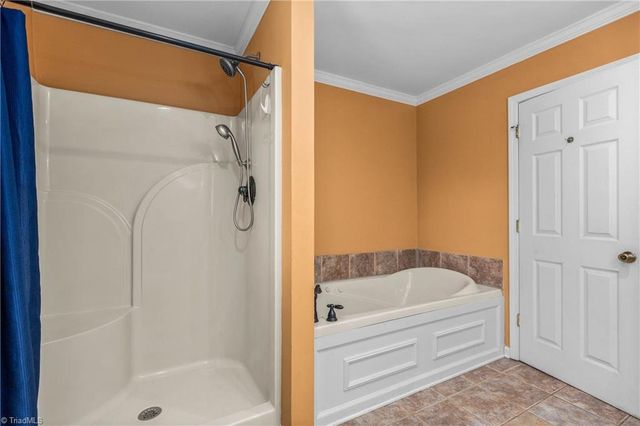 1004 Briarcliff Road, Yadkinville, NC 27055