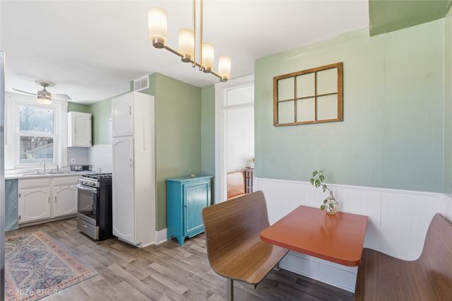 110 N 3rd Street, Indianola, IA 50125