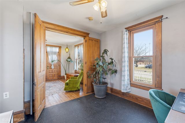 110 N 3rd Street, Indianola, IA 50125