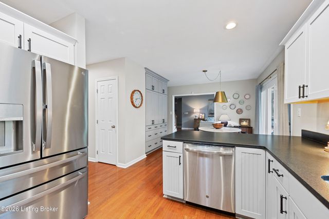 14010 Spring Mill Rd, Louisville, KY 40245