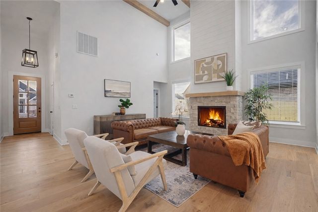 1310 Tiffany Street, Centerton, AR 72719