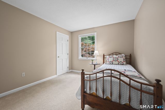 40 Gulf Road, Stafford, CT 06076