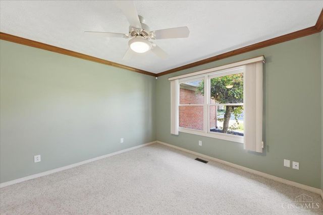 18 Hathaway Commons Drive, Lebanon, OH 45036