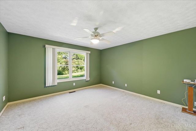 18 Hathaway Commons Drive, Lebanon, OH 45036