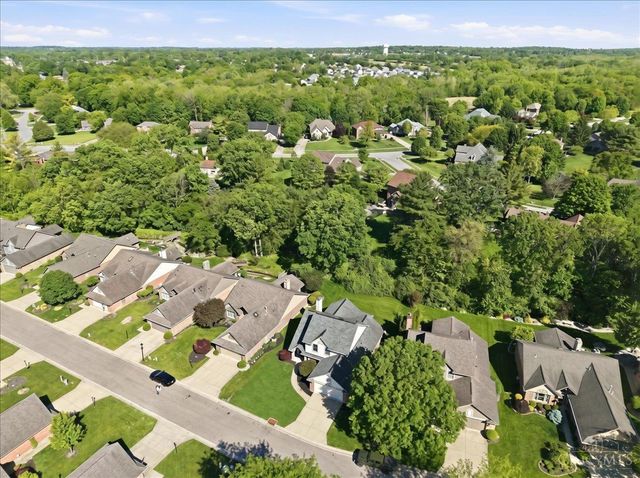 18 Hathaway Commons Drive, Lebanon, OH 45036