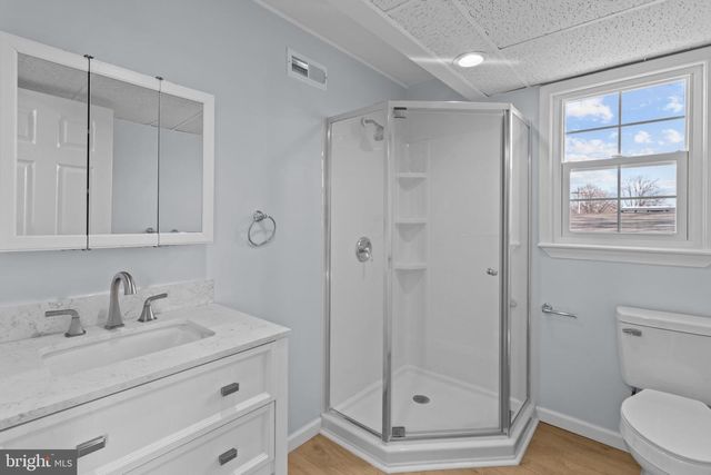 3070 CONCORD RD, Aston, PA 19014