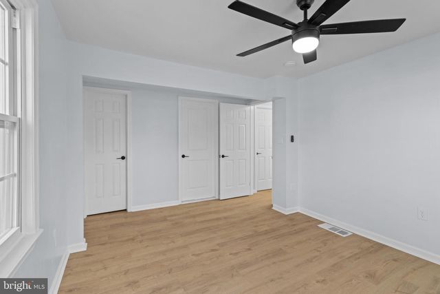 3070 CONCORD RD, Aston, PA 19014