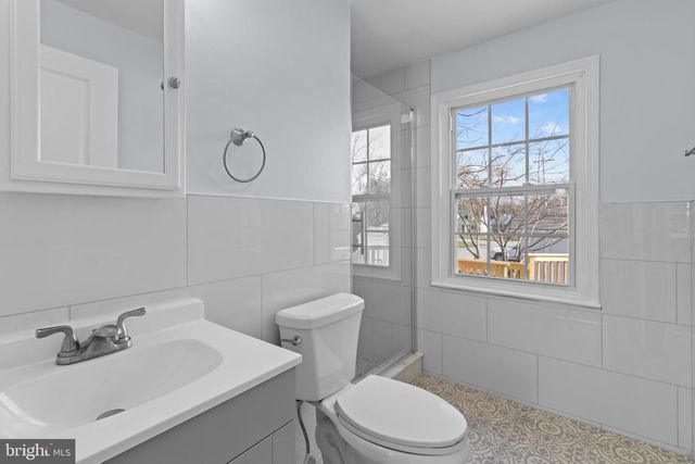 3070 CONCORD RD, Aston, PA 19014