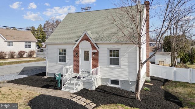 3070 CONCORD RD, Aston, PA 19014