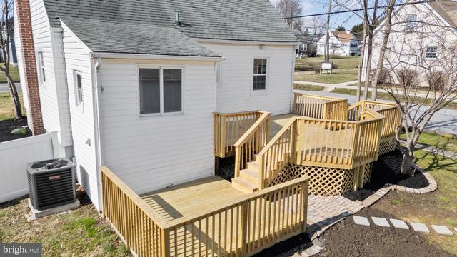 3070 CONCORD RD, Aston, PA 19014