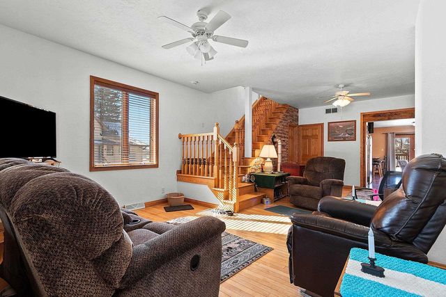 309 S WARRINGTON AVENUE, Cecil, WI 54111