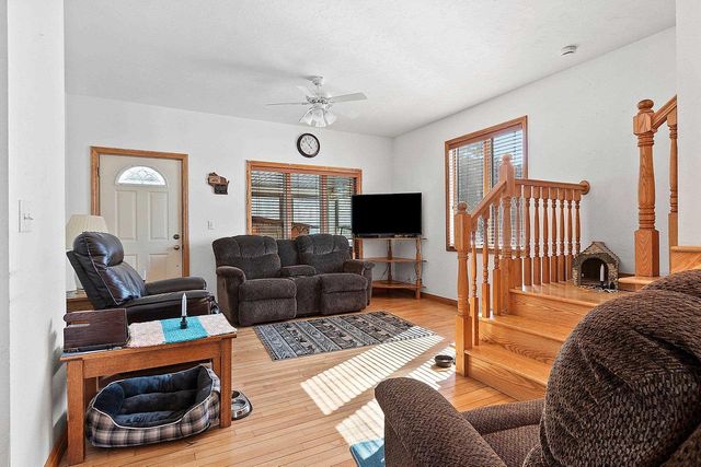 309 S WARRINGTON AVENUE, Cecil, WI 54111