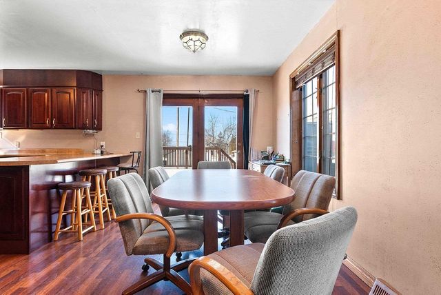 309 S WARRINGTON AVENUE, Cecil, WI 54111