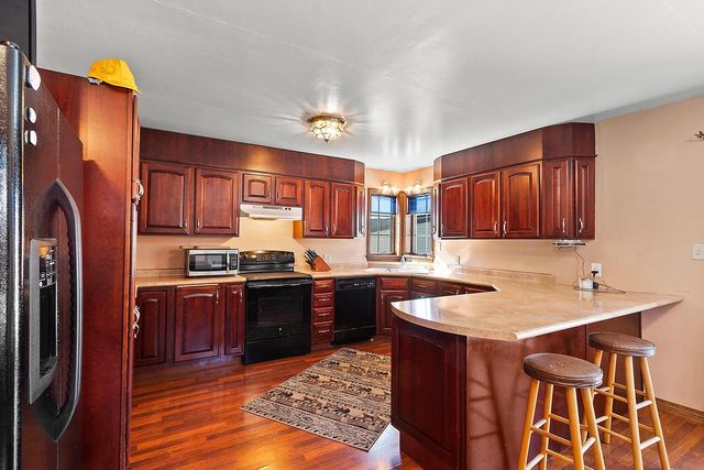 309 S WARRINGTON AVENUE, Cecil, WI 54111