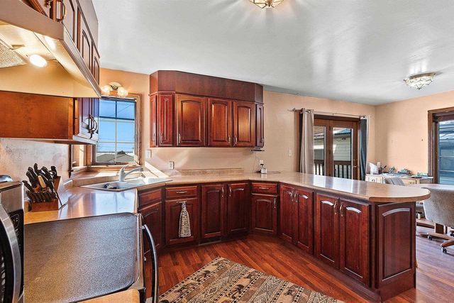 309 S WARRINGTON AVENUE, Cecil, WI 54111