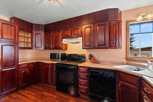 309 S WARRINGTON AVENUE, Cecil, WI 54111