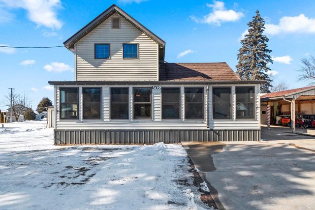 309 S WARRINGTON AVENUE, Cecil, WI 54111