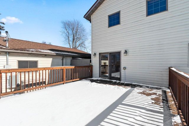 309 S WARRINGTON AVENUE, Cecil, WI 54111