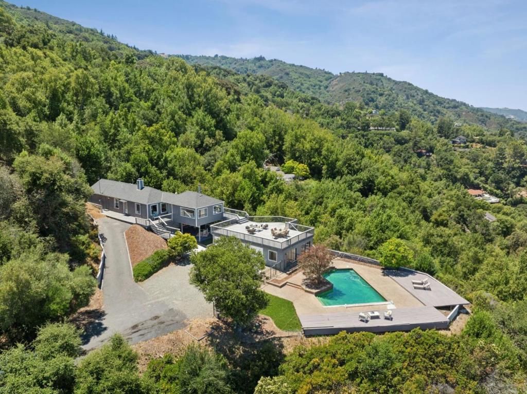 Image 1 of property listing at 16490 Wood Acres Road, Los Gatos, CA 95030