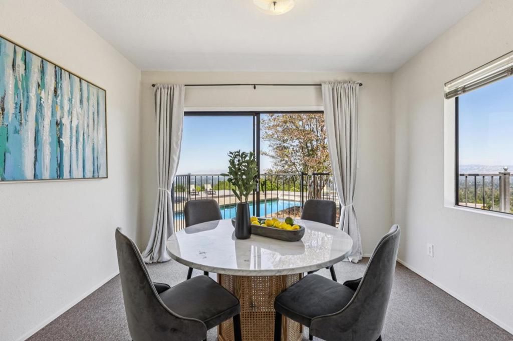 Image 27 of property listing at 16490 Wood Acres Road, Los Gatos, CA 95030