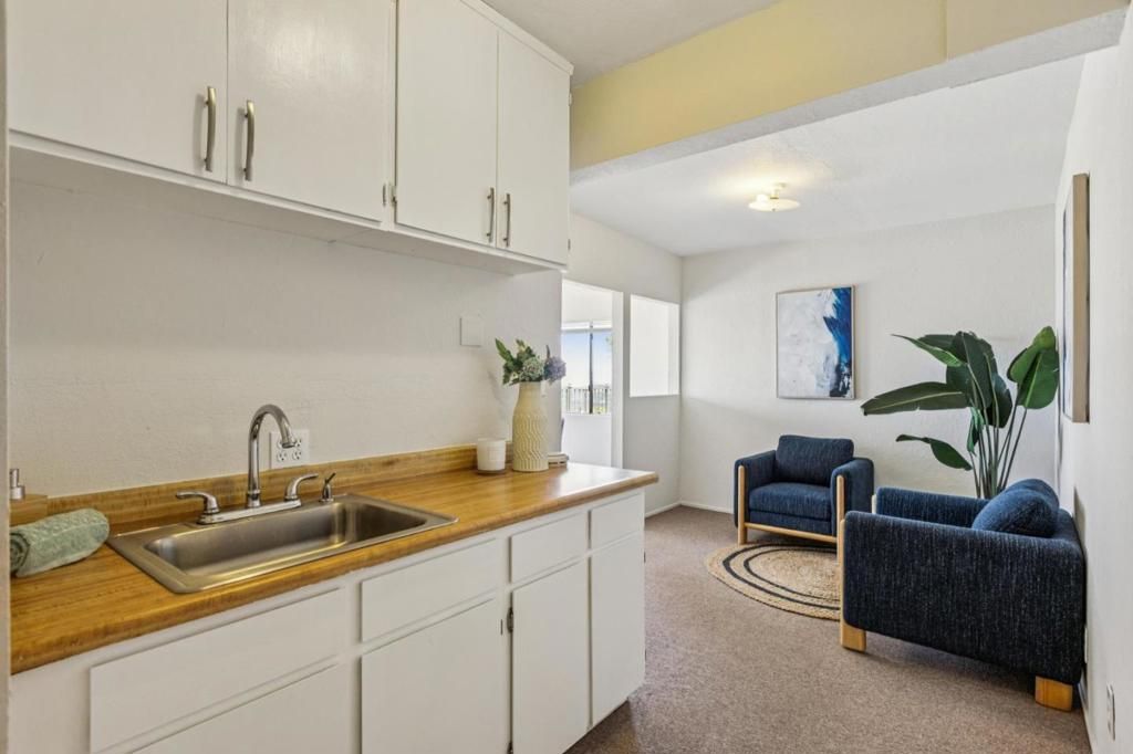 Image 28 of property listing at 16490 Wood Acres Road, Los Gatos, CA 95030