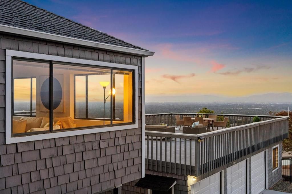 Image 34 of property listing at 16490 Wood Acres Road, Los Gatos, CA 95030