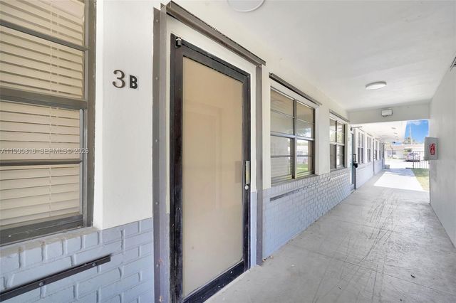 1730 Acapulco Dr 3B, Miramar, FL 33023