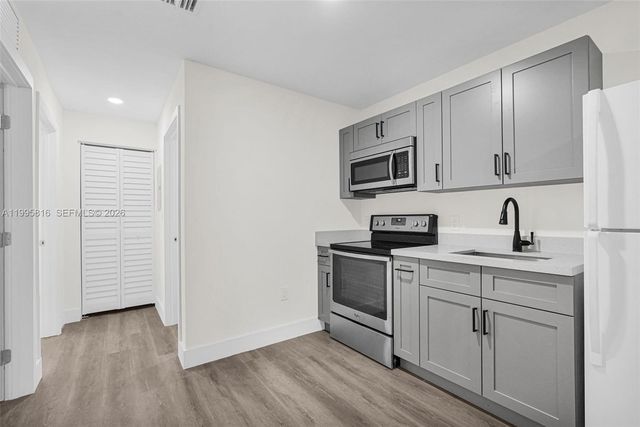 1730 Acapulco Dr 3B, Miramar, FL 33023