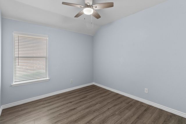 945 Jodie Drive, Weatherford, TX 76087