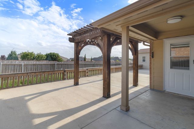 945 Jodie Drive, Weatherford, TX 76087